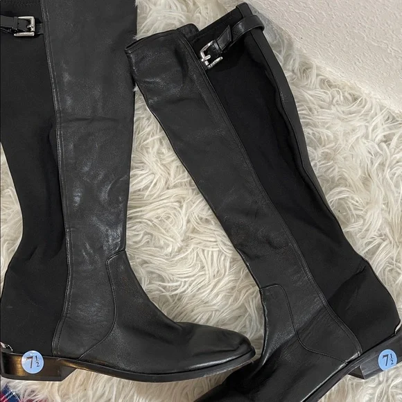 Coach Leather Black Lilac Boot (Q3011) Size 7.5 - Picture 3 of 8